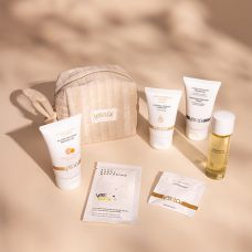 Набор YESforLOV La Trousse Enchantée в бежевой косметичке Набор YESforLOV La Trousse Enchantée в бежевой косметичке