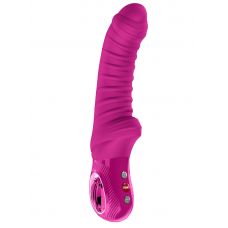 Лиловый вибратор Tiger с ребрышками - 22,5 см.